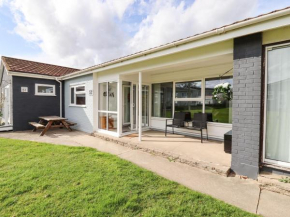 Marsh Bungalow